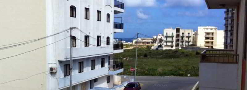 Clover Holiday Complex Qawra Eksteriør bilde